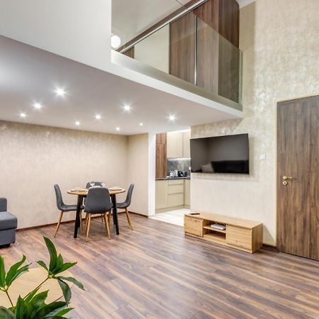 Mega Deal - Elegance - No Deposit Needed Budapest Exterior foto