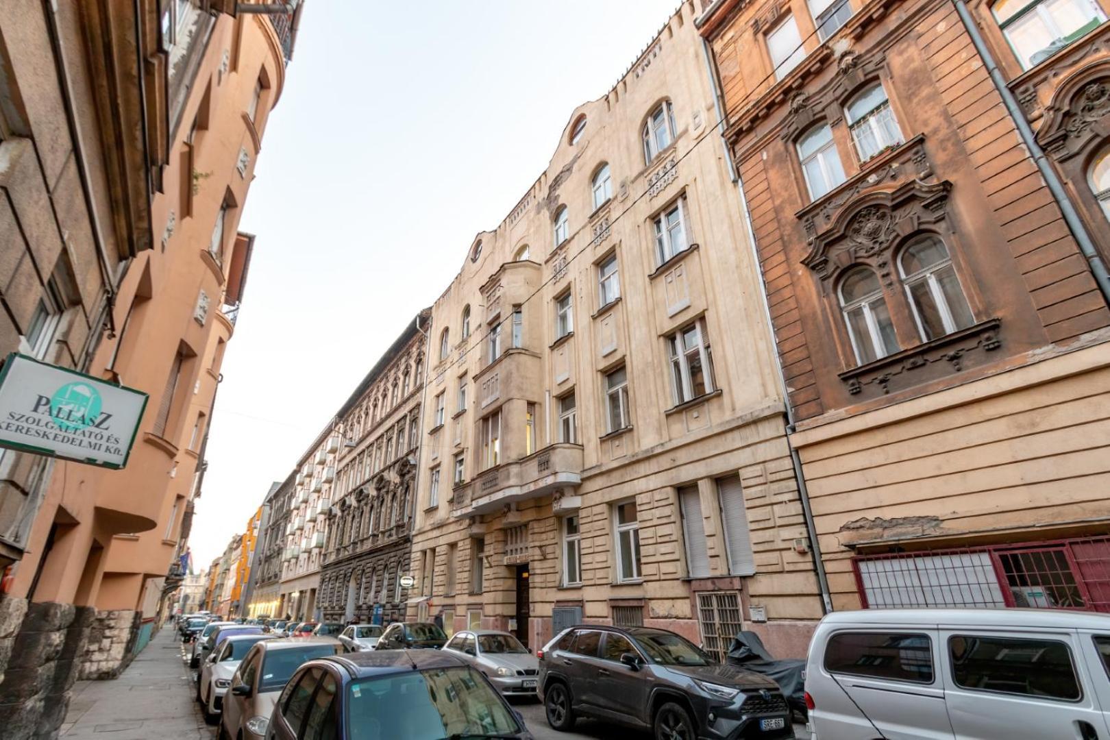 Mega Deal - Elegance - No Deposit Needed Budapest Exterior foto